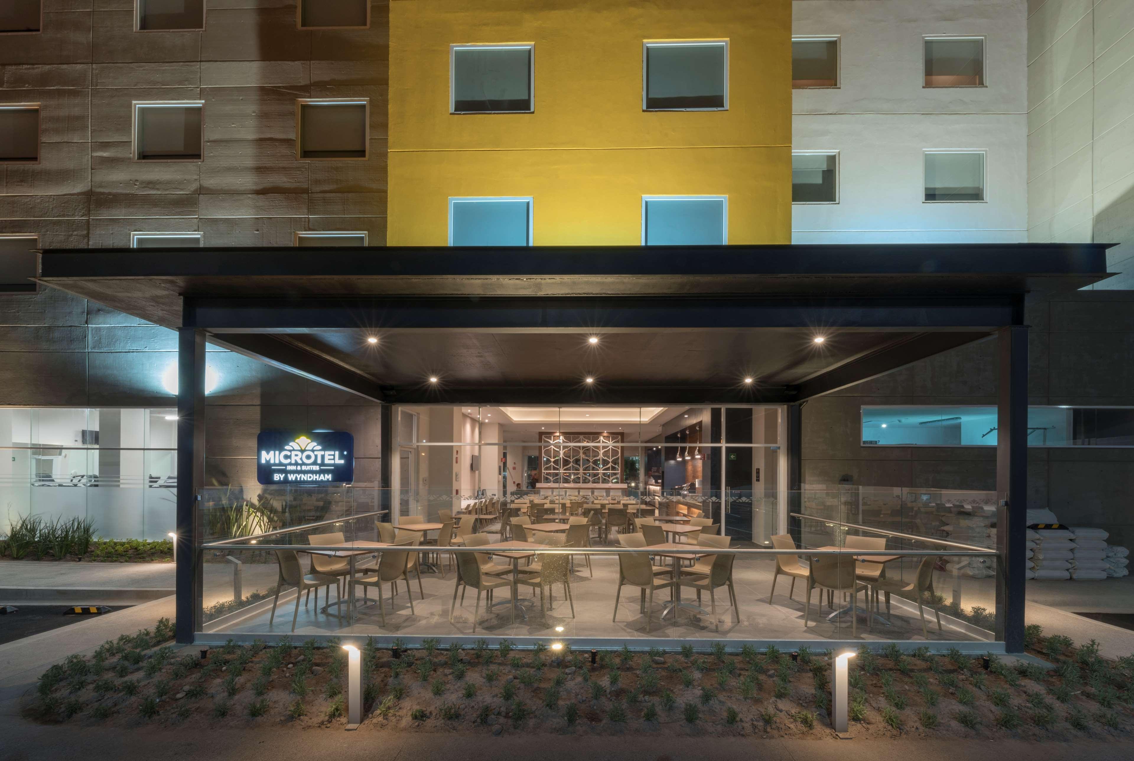 Microtel Inn & Suites By Wyndham San Luis Potosi San Luis Potosí Exterior foto